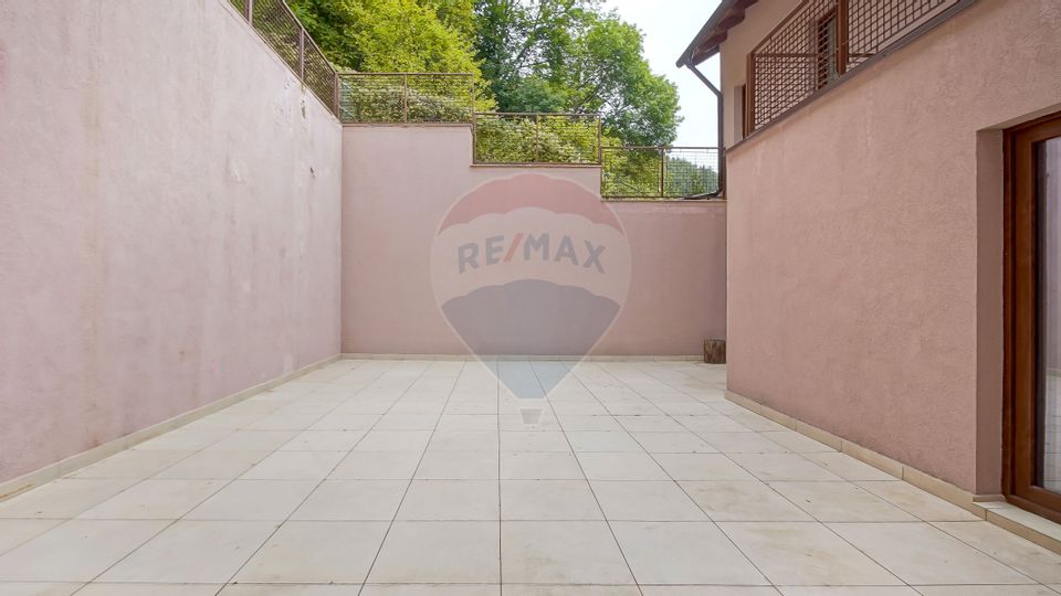 PENTHOUSE UNIC CU 168 MP UTILI SI 189 MP DE TERASE |SCHEII BRASOVULUI