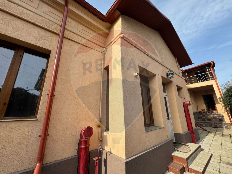 7 room House / Villa for sale, Central area