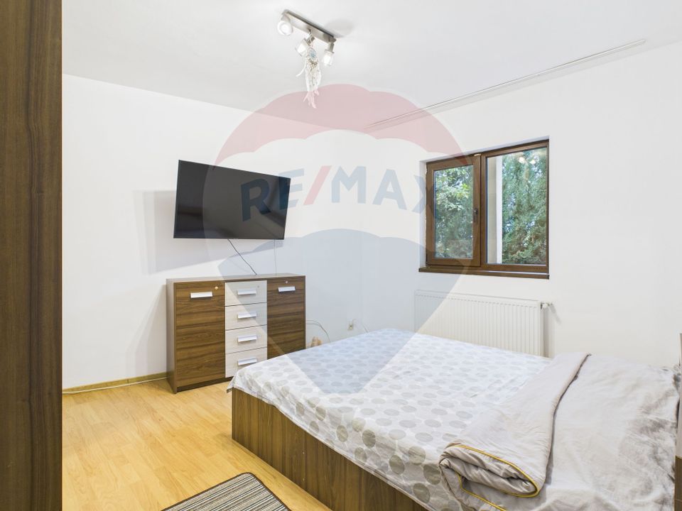 5 room House / Villa for sale