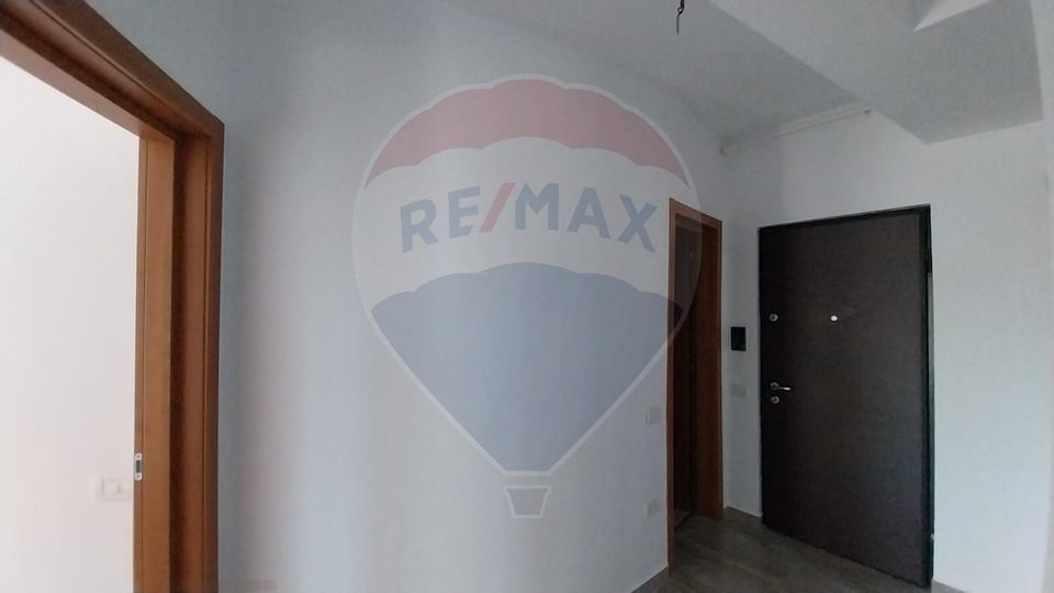 Apartament de vanzare 3 camere Mamaia