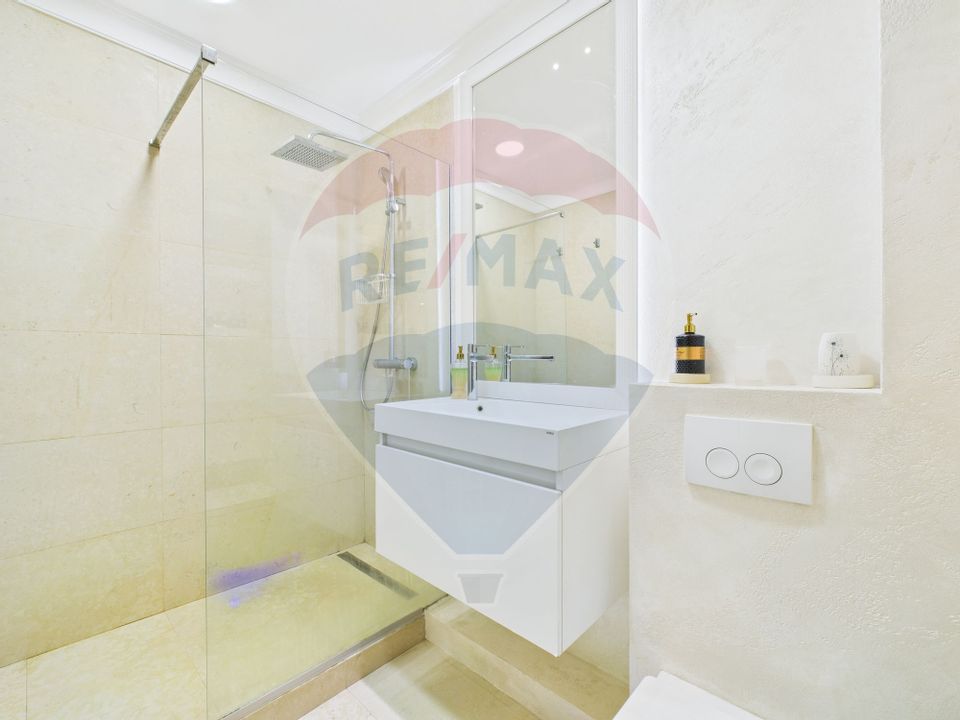 PENTHOUSE spectaculos cu terasa 300 mp