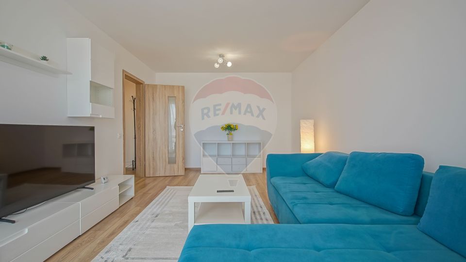 2 room Apartment for rent, Tractorul area