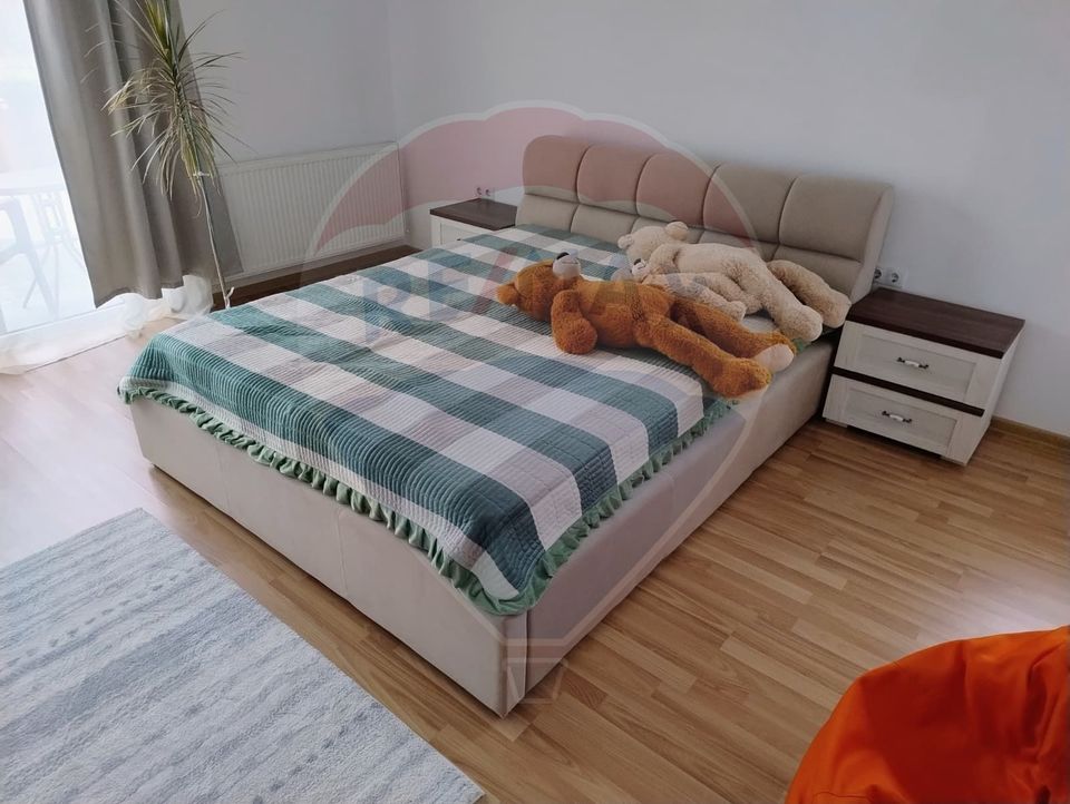 Duplex modern de închiriat  cu 5 camere în Floresti