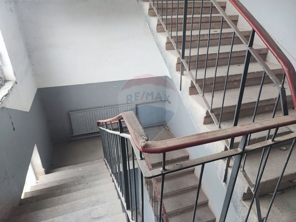 Clădire Versatilă Zona Industrială Oradea, Calea Borșului