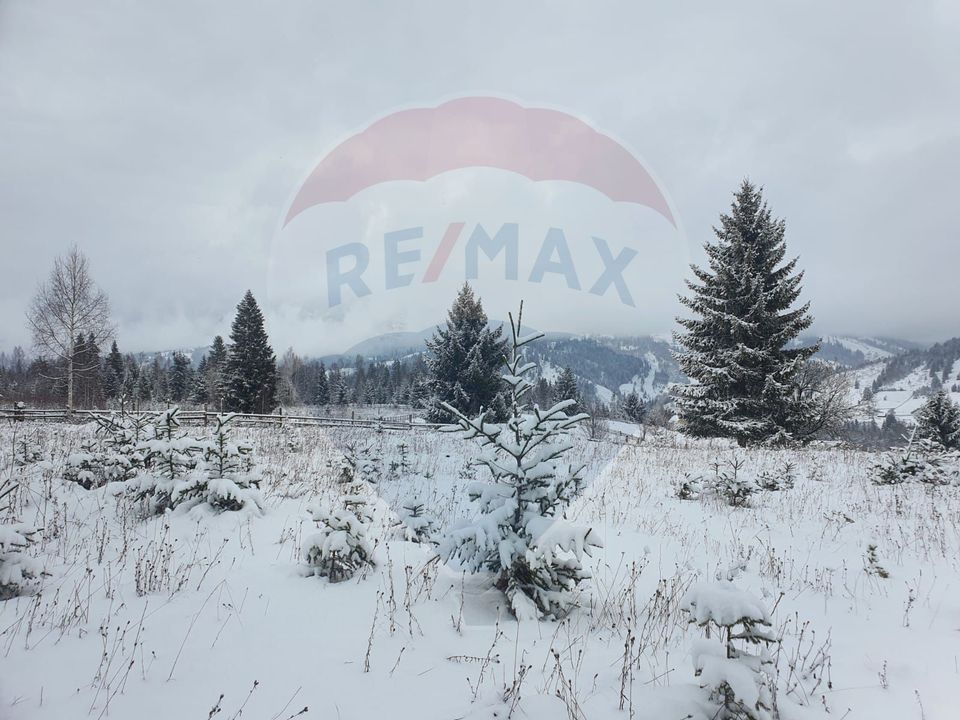 Land 7,128sqm Panaci / Strada Bucinis