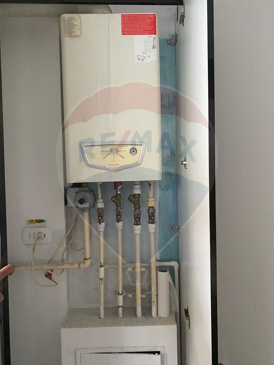 Commercial space for sale – Militari Residence