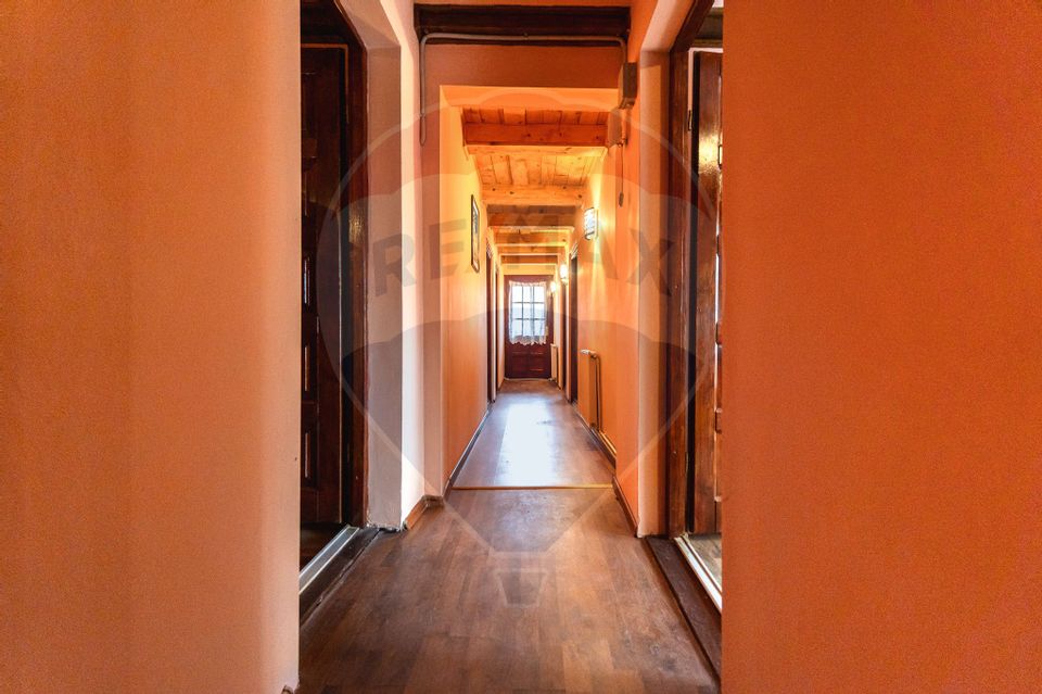 6 room House / Villa for sale, Sud area