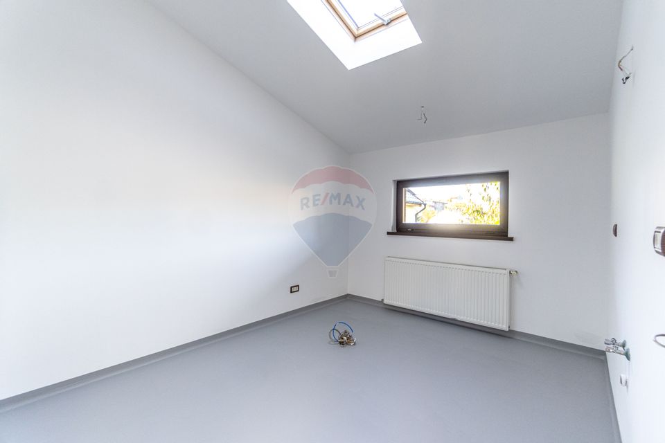 Spațiu de închiriat în Tractorul – 125 mp, renovat