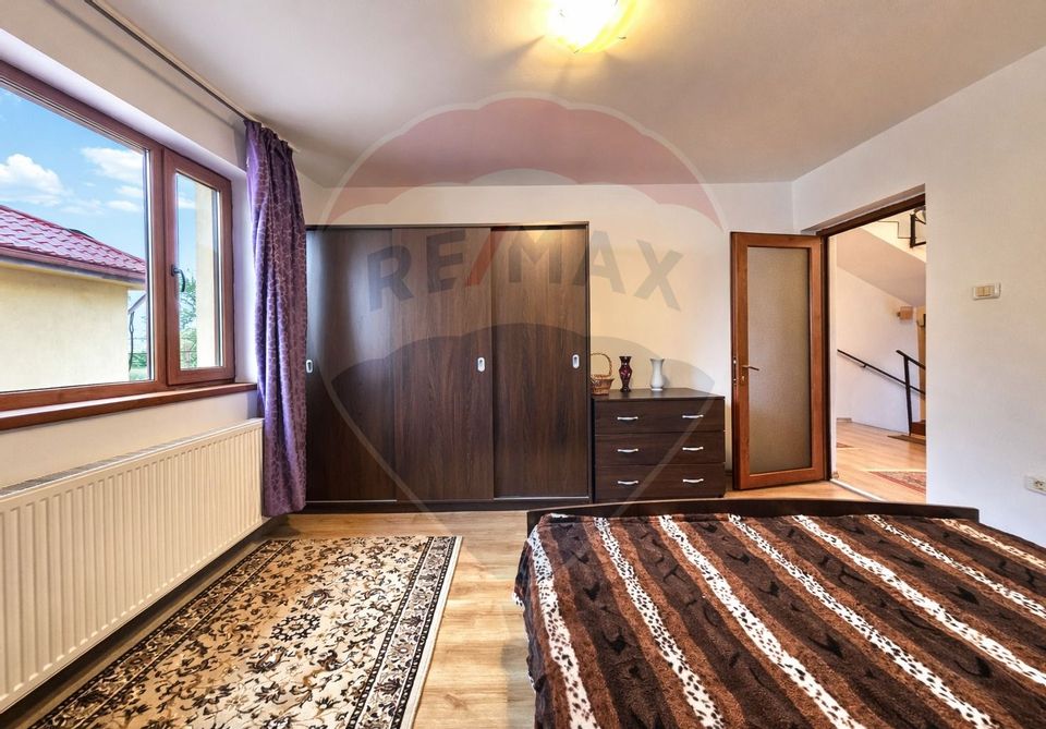 5 room House / Villa for sale