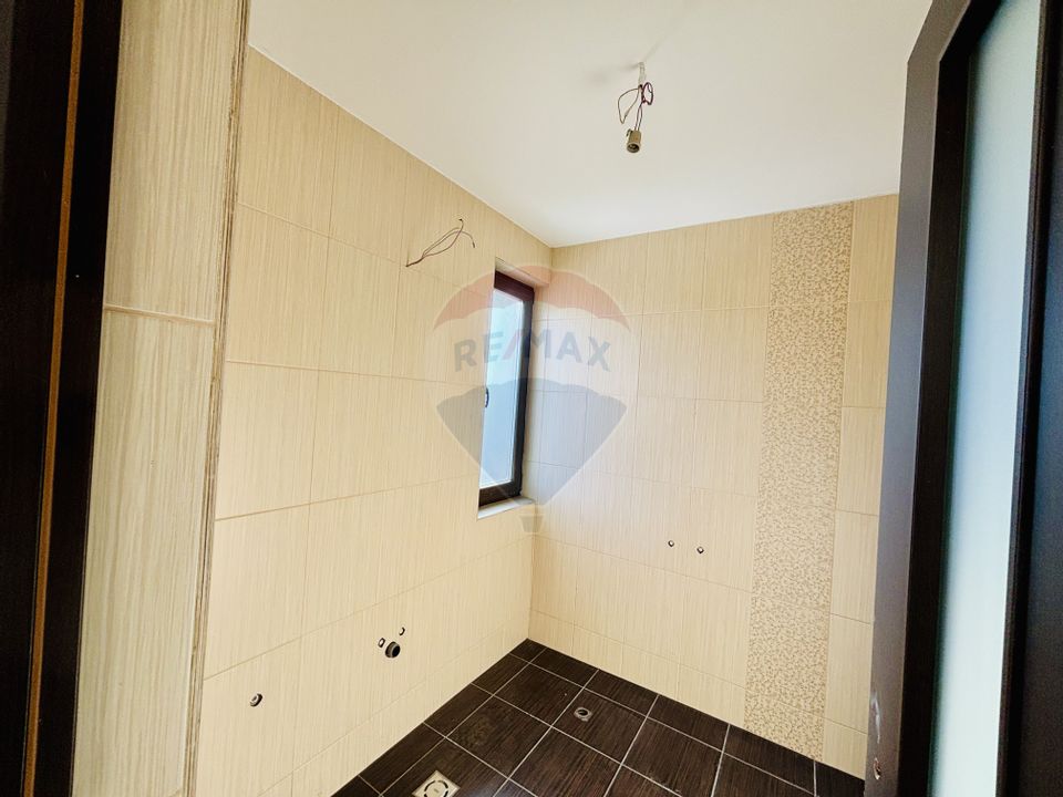 6 room House / Villa for sale