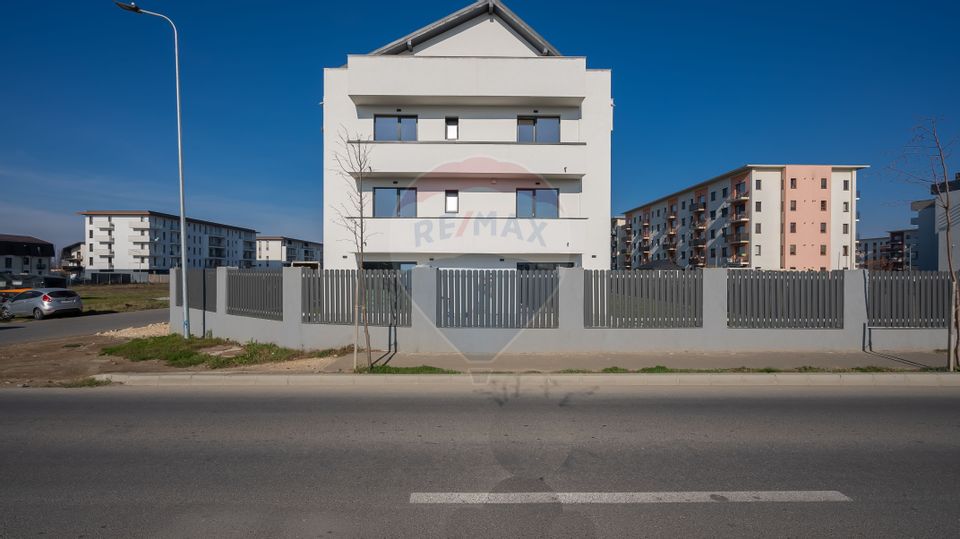 De vânzare, apartament 2 camere foarte spațios, bloc nou, Brașov