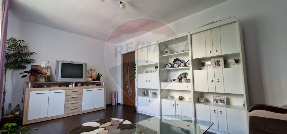 Vanzare Apartament 4 camere decomandate , Manastur