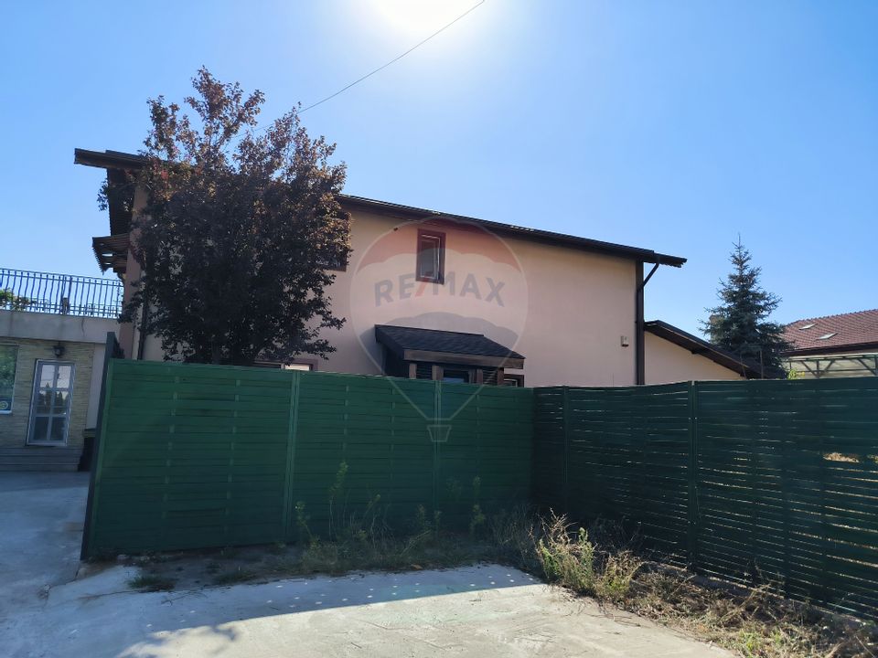 6 room House / Villa for sale