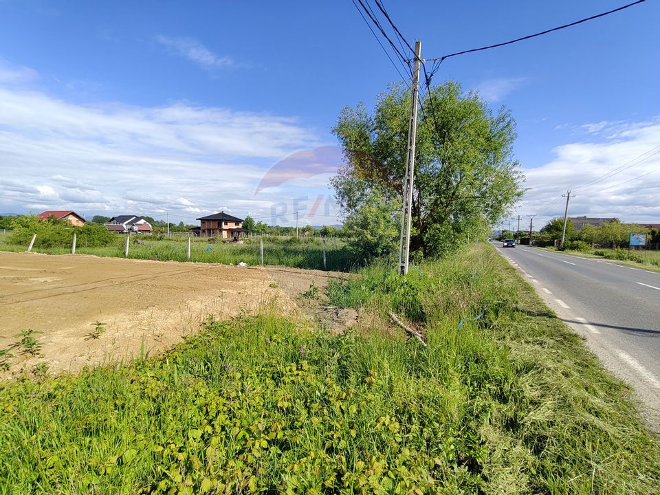 Teren ideal pentru construcție • 600 mp în Săcălășeni