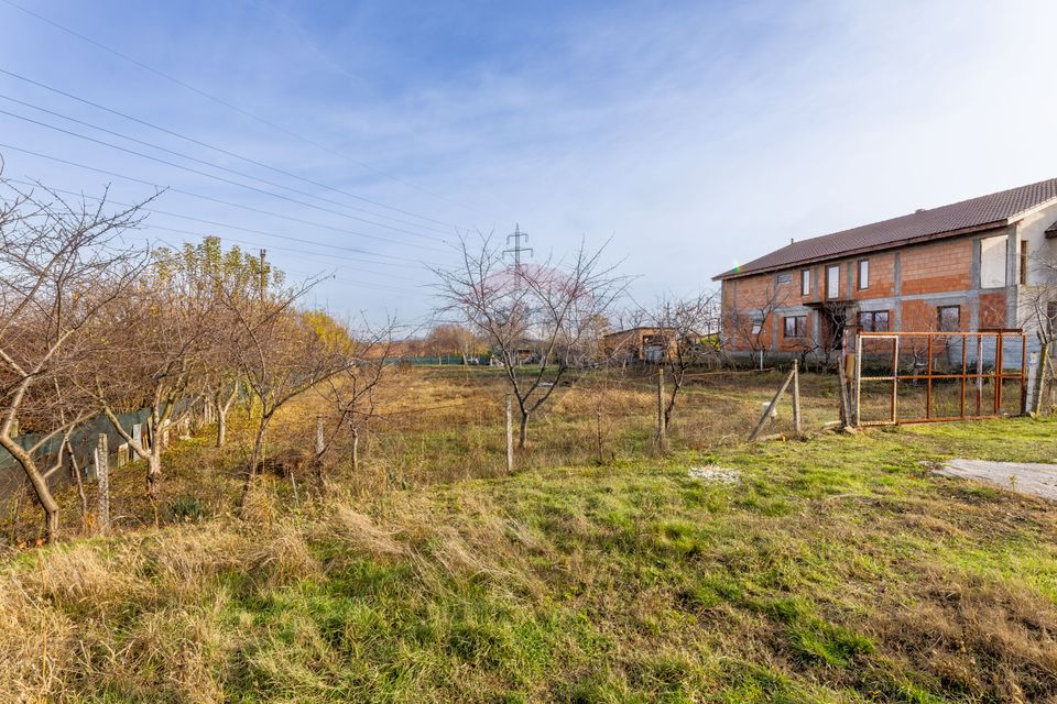 Teren 844mp Arad / Strada Agricultorilor