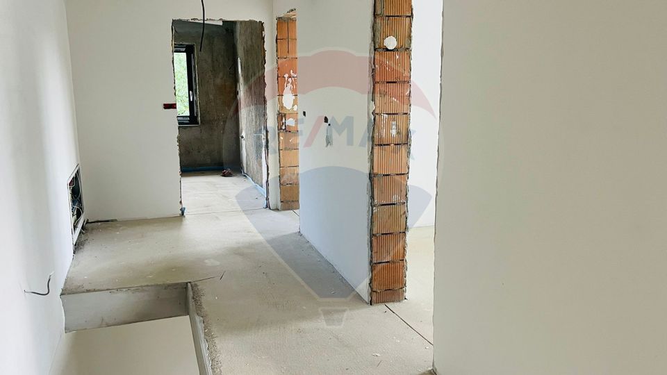 Casă de vânzare Brasov – 3 dormitoare, 3 băi, 140 mp utili