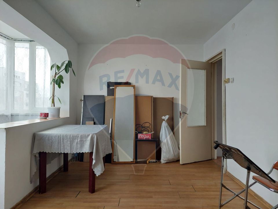 3 room Apartment for sale, Narcisa area