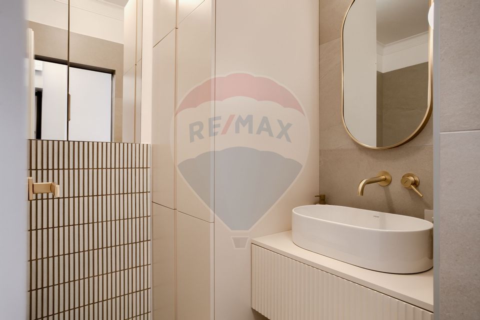 Apartament la cheie nou, cu dotări premium + loc de parcare