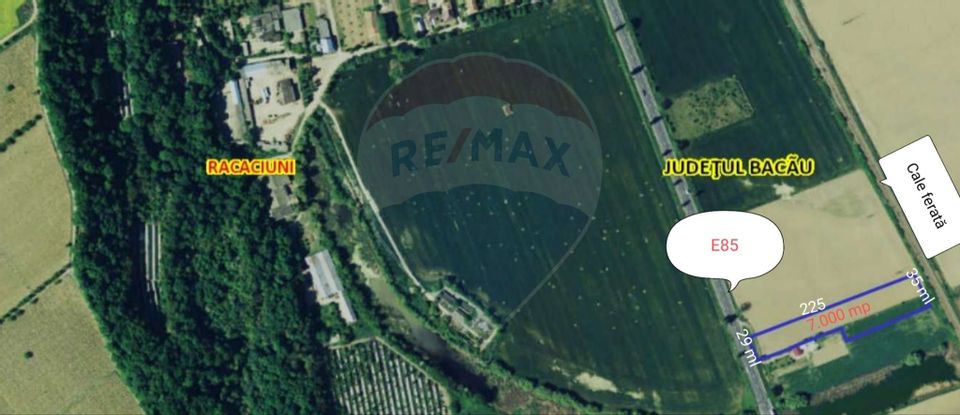 Land 7,000sqm Racaciuni / Intrarea localitate