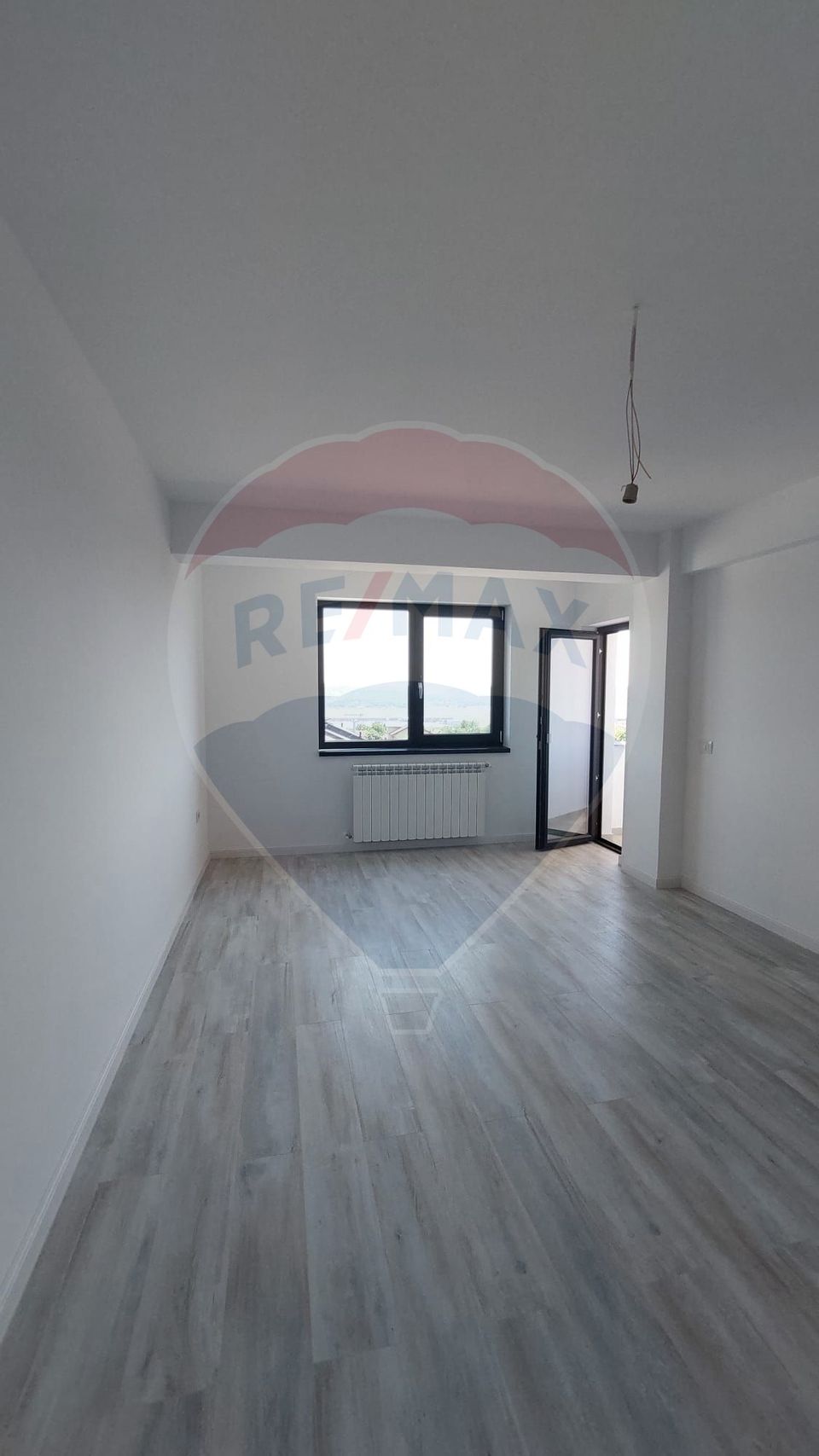 Apartament cu 2 camere de vânzare