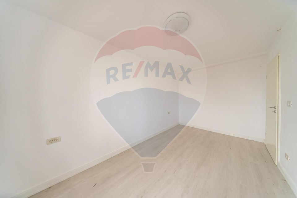 Apartament 3 camere intr-un bloc nou in zona Lebada