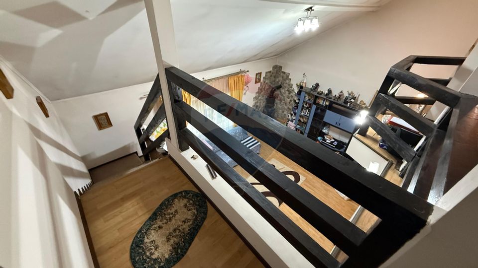 5 room House / Villa for sale, Est area