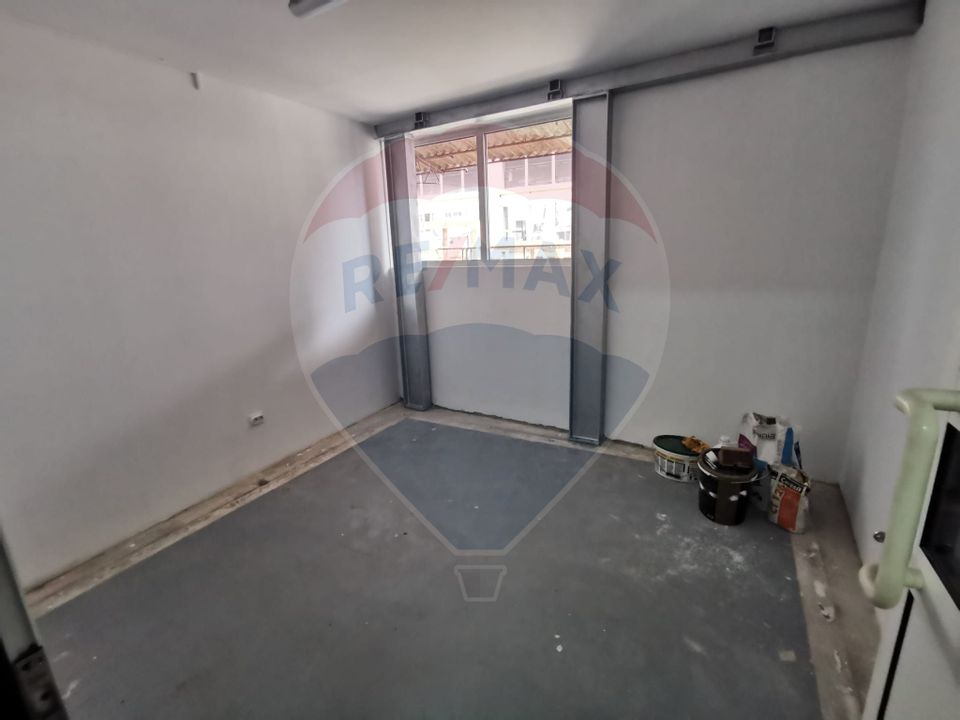 450sq.m Industrial Space for rent, Depozitelor area
