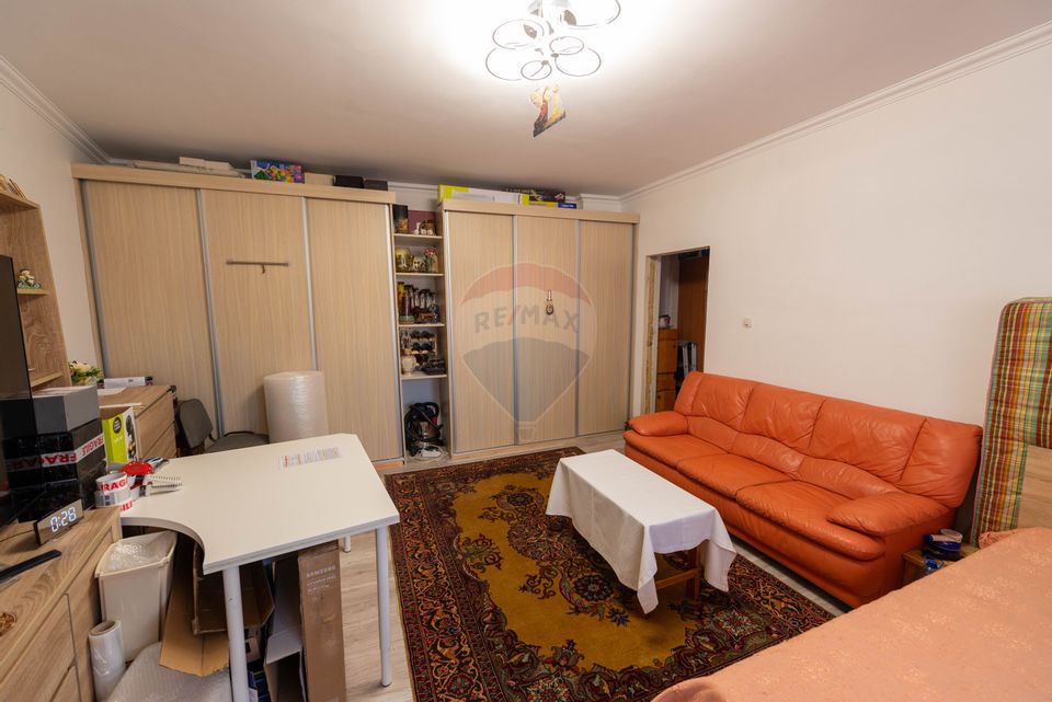 Villa for sale in P-ta Unirii area 140 sqm land