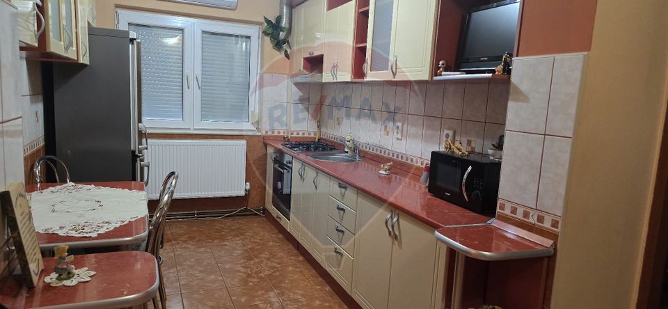 4 room Apartment for rent, Ultracentral area