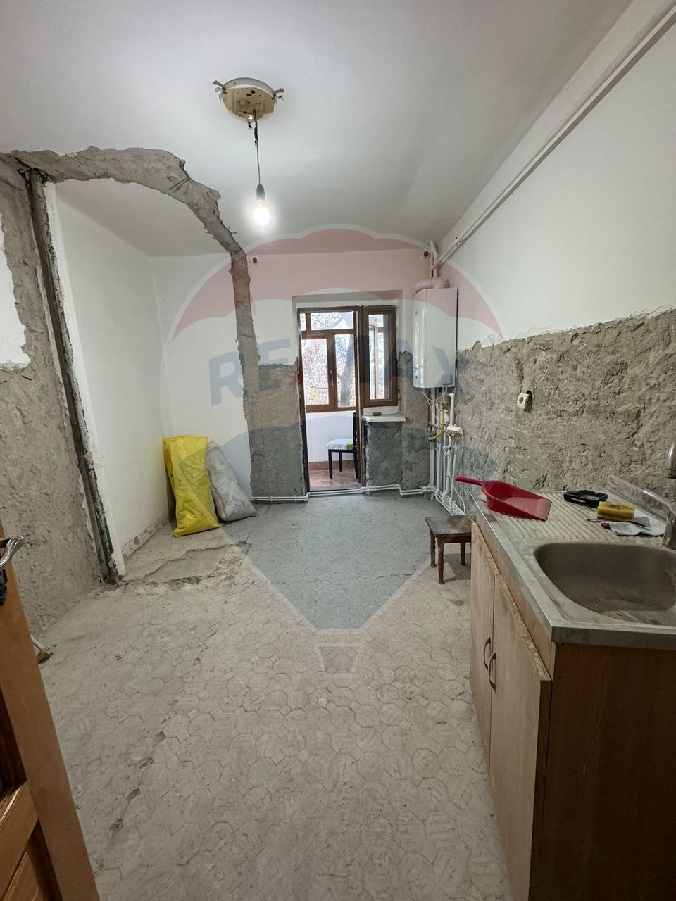 Apartament cu 2 camere  in zona Central