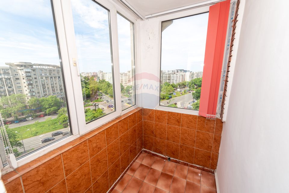 Apartament 3 camere + boxa de vanzare, Panduri, Marriott, 4 balcoane