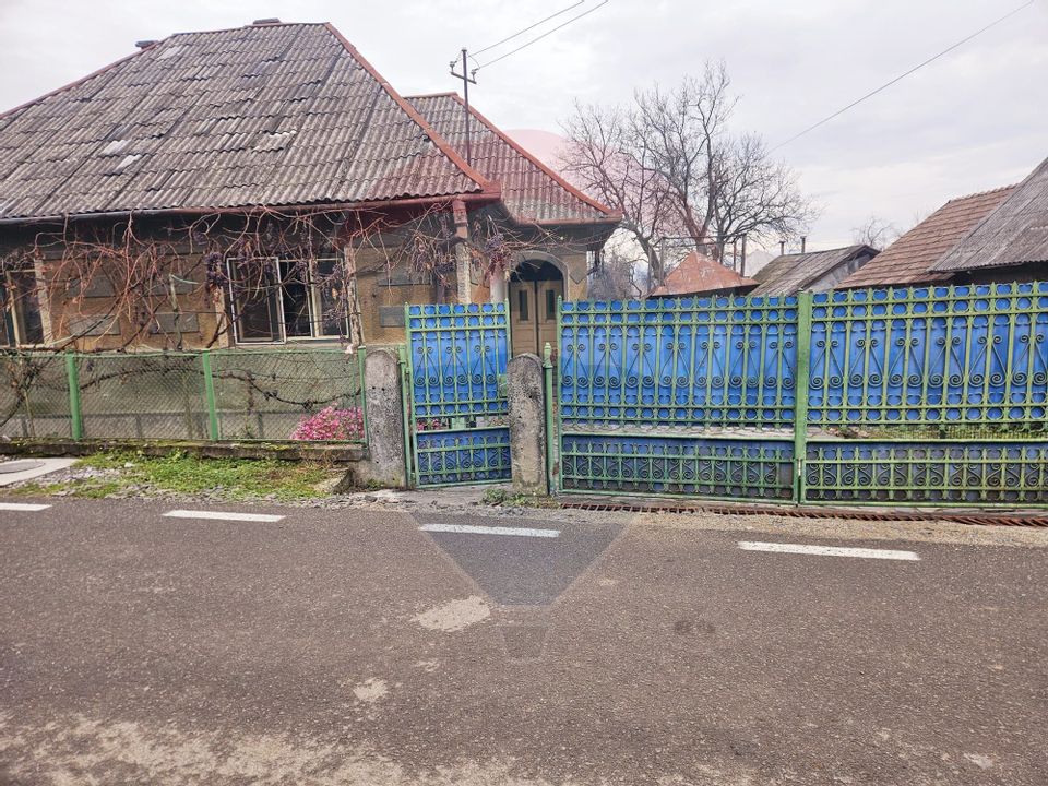 Casă / Vilă cu 4 camere de vânzare