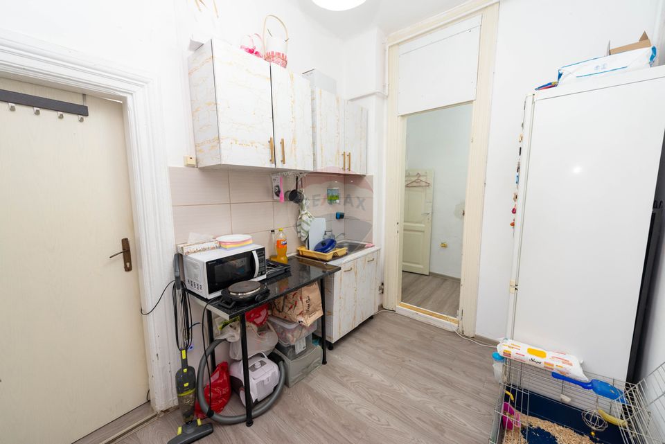 Villa for sale in P-ta Unirii area 140 sqm land