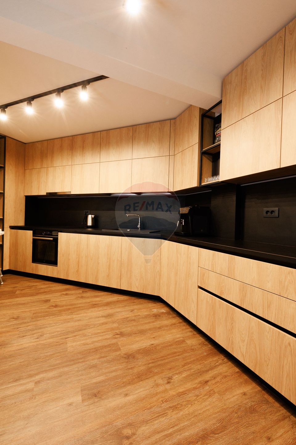 Pensiune Manastirea Humorului, de Vânzare în Inima Bucovinei