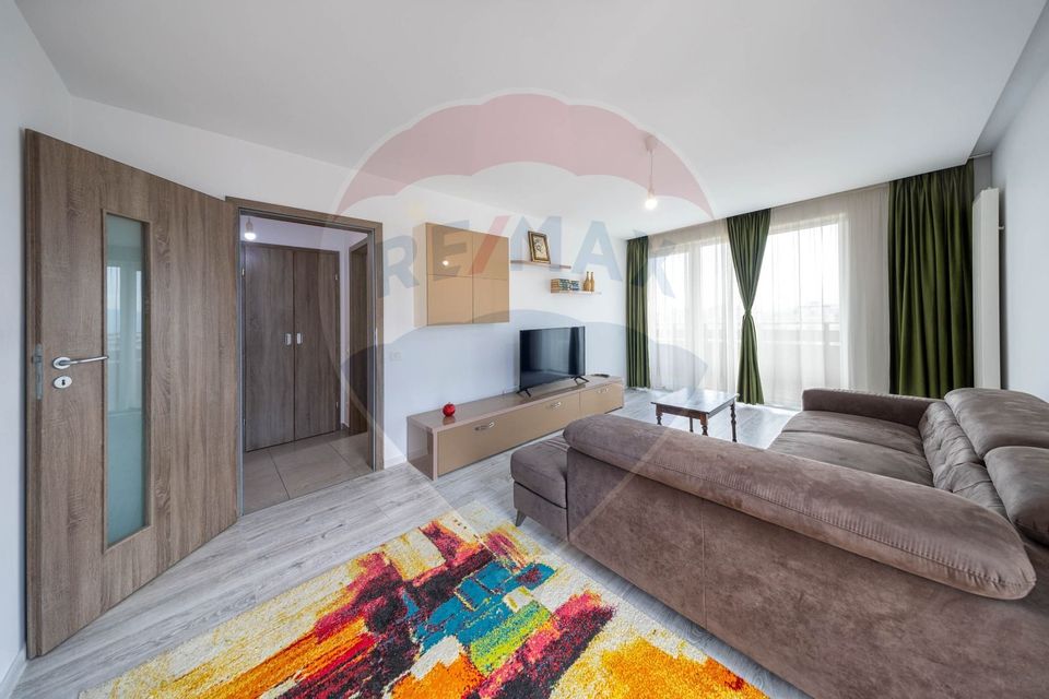 2 room Apartment for rent, Tractorul area