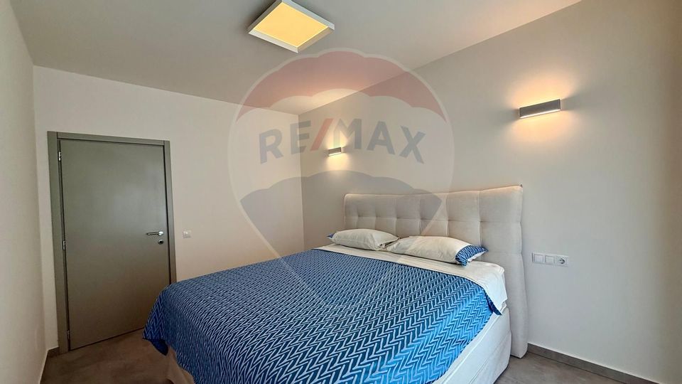 2 room Apartment for rent, Orasul Vechi area