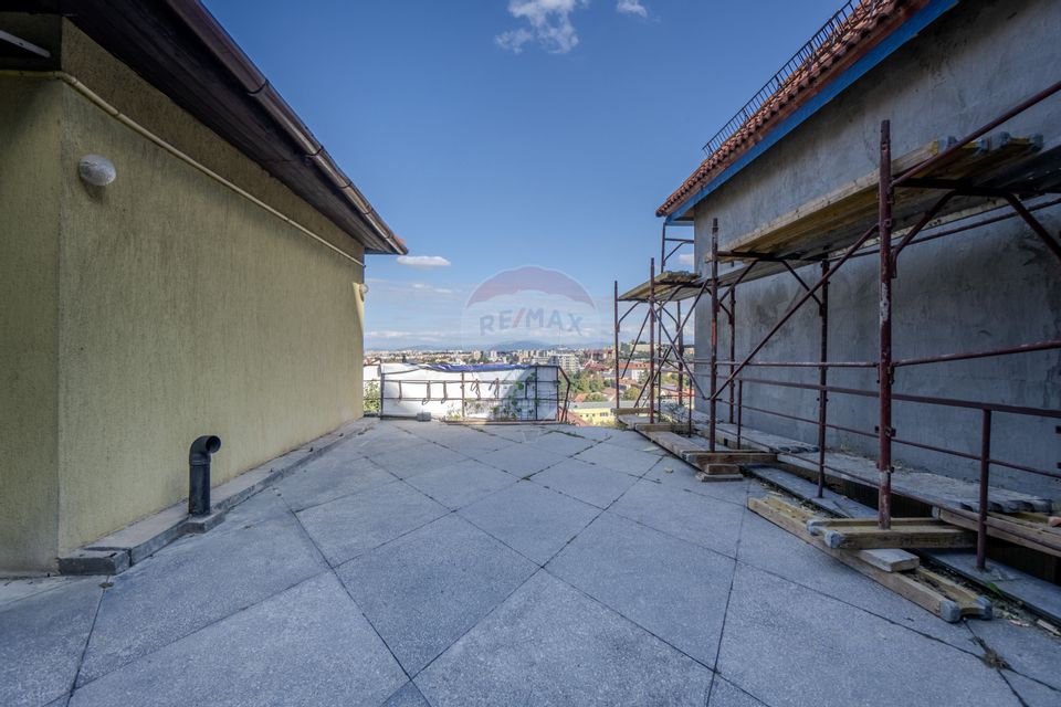 Casă individuală cu două unități locative. Zona Horia–Cloșca–Crișan