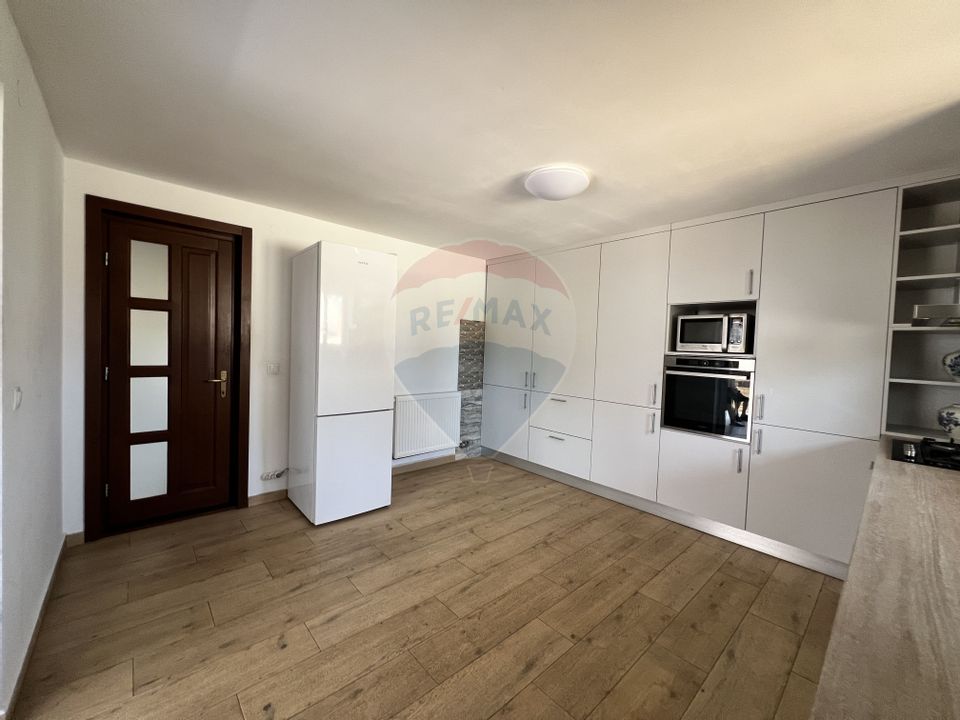 Casă de vânzare – Comuna Berceni, Strada ZânelorCasă / Vilă