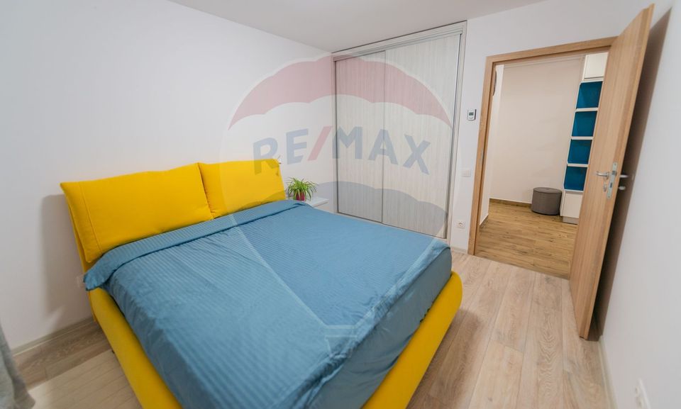 Apartament cu 2 camere de închiriat în zona Coresi