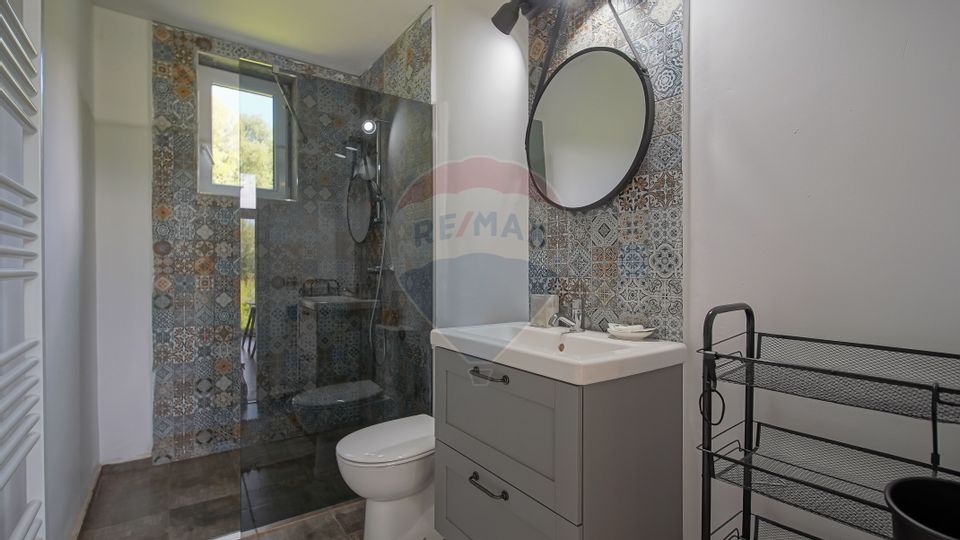 Casă de vacanță superbă -Cheile Râșnoavei- liniște, natură și confort!