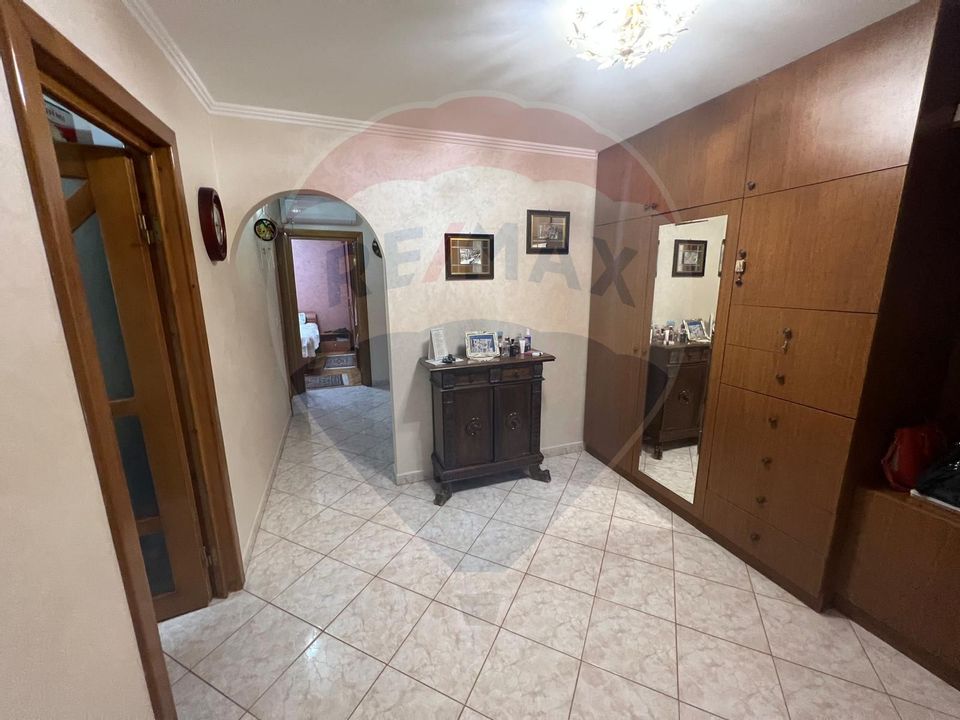 Apartament 3 camere Doi Stejari