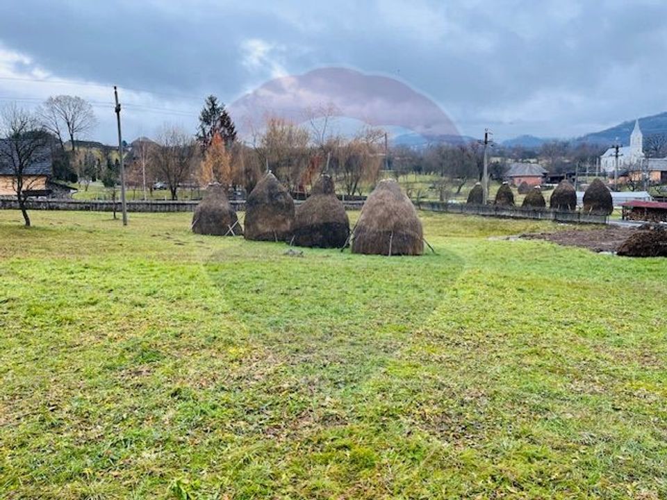 Casă / Vilă cu 6 camere de vânzare