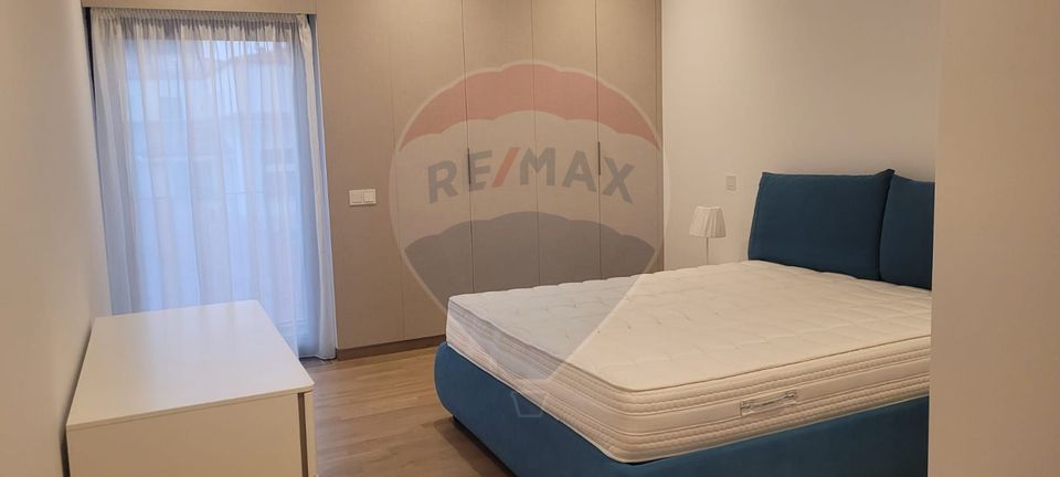 5 room Apartment for rent, Primaverii area