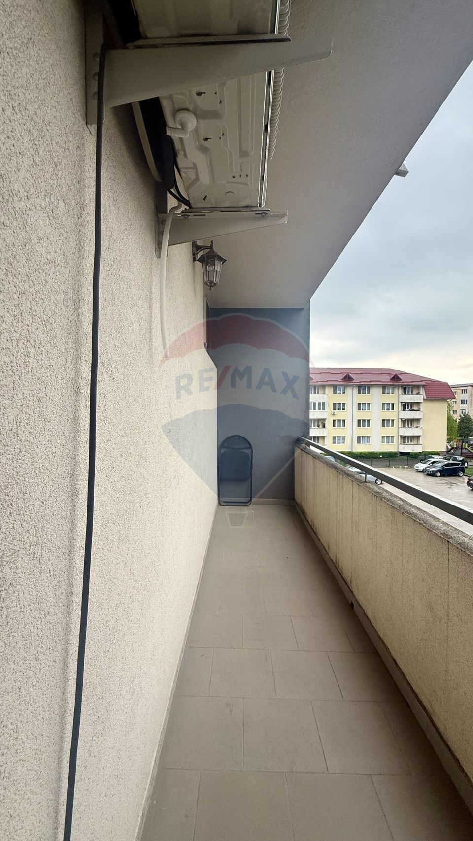 Apartament modern cu parcare subterană, bloc nou