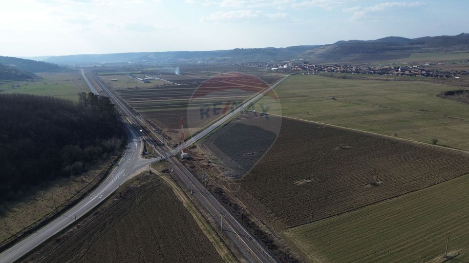 Land 19,319sqm Hoghilag / Strada Principala
