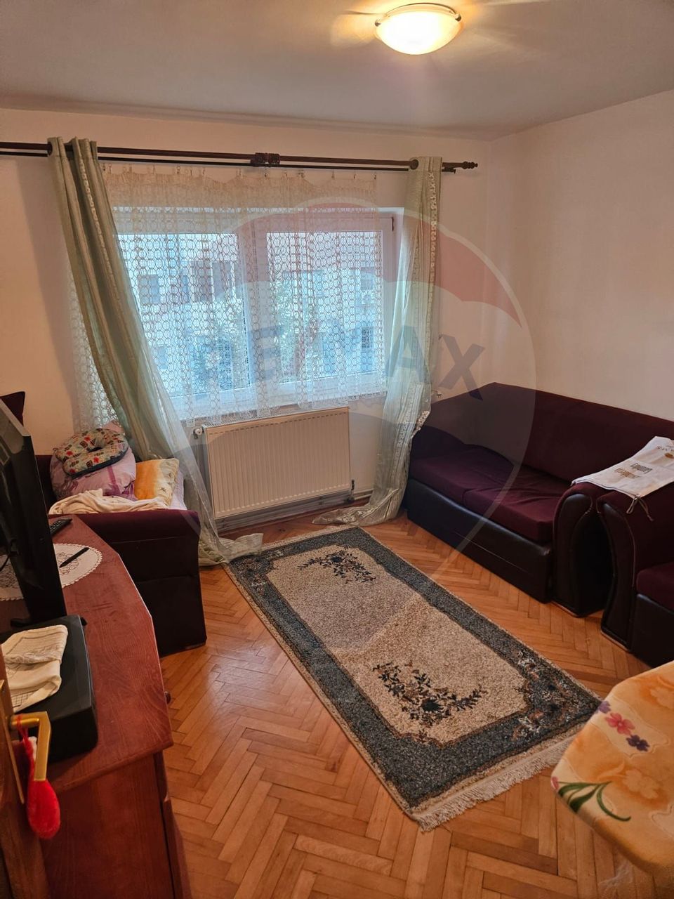 Apartament cu 3 camere de vânzare, str. Hortensiei