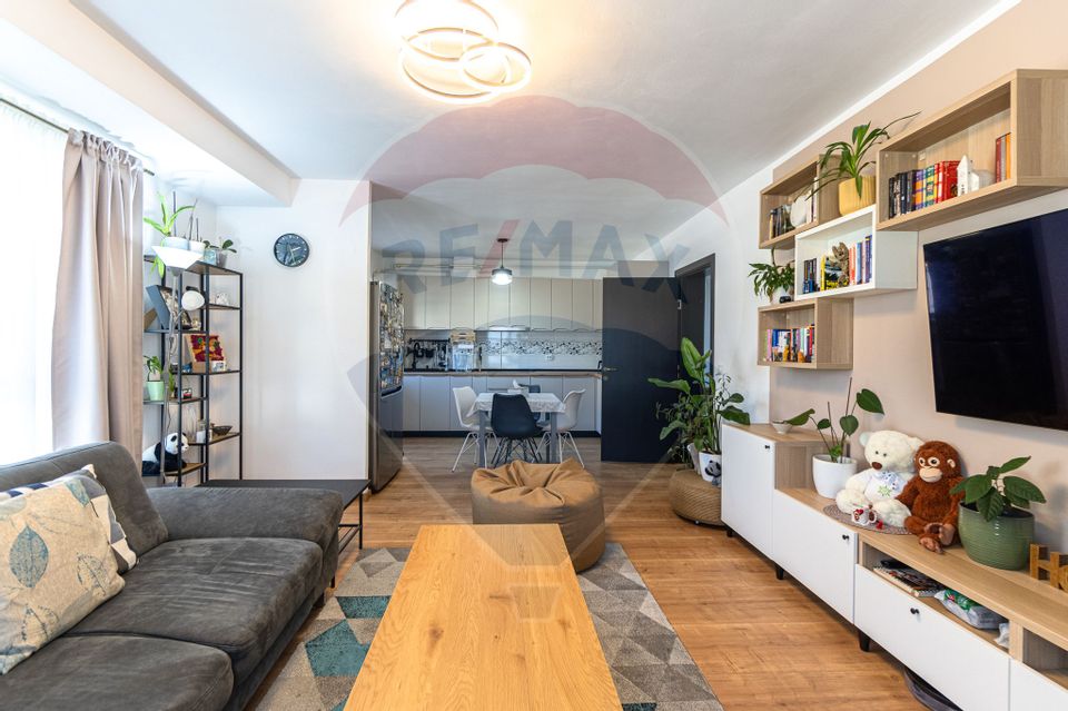 COMISION 0%| DE VANZARE| 3 CAMERE+MANSARDA AMENAJATA| LOC DE PARCARE|