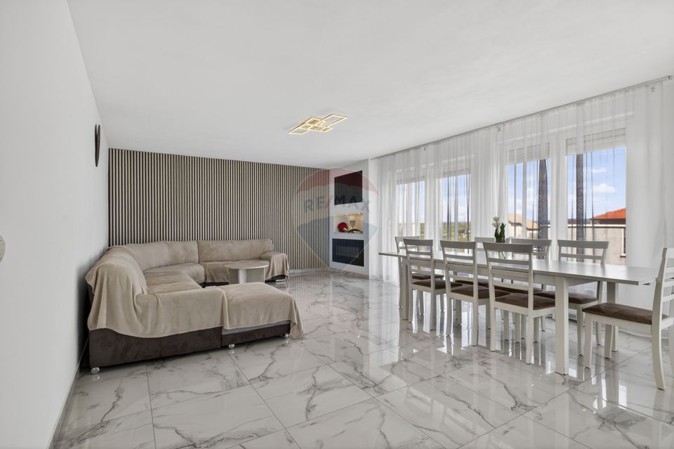 6 room House / Villa for sale