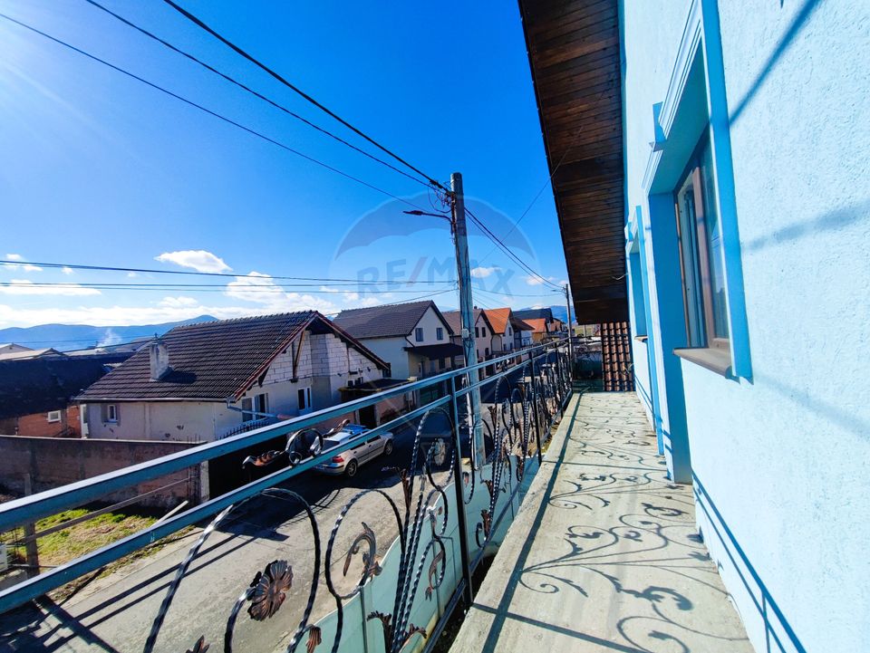 5 room House / Villa for sale