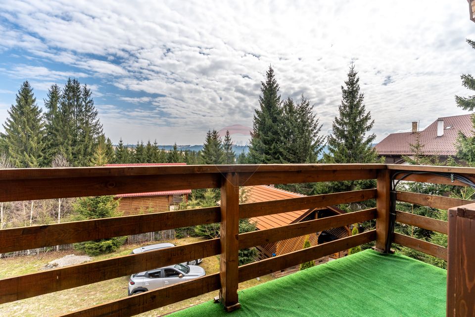 Cabana cu 7 camere de vânzare, 387 mp util, 1300 mp teren!